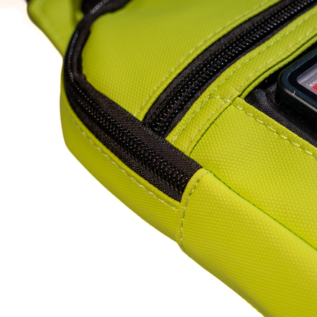 The Crest | TCG Slab Display Bag